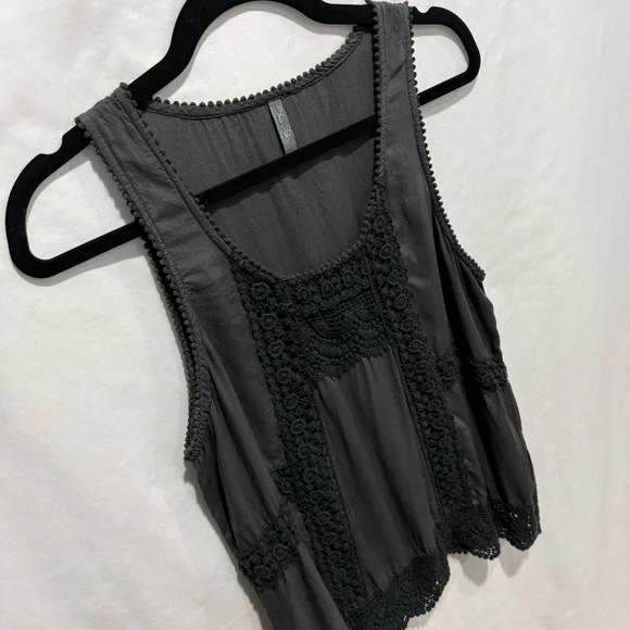 Blue Sky Crochet Trim Tank Top Small Boho Festival Sleeveless Blouse Lace Artsy - Picture 4 of 13